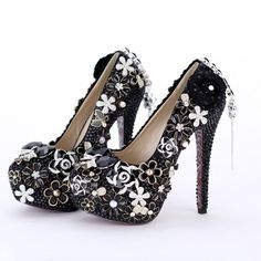 The crystal design makes you look very rich, it makes you look very attractive. The high quality fabric makes you comfortable after wearing it.Occasion:Casual, Club, Street, PromStyles: HeelHeel Height: 14cmPlatform Height: 4cmHeel Type: Stiletto HeelColor:BlackSize: US 5 | EU 35 | UK 3 | CN 34,US 5.5 | EU 36 | UK 3.5 | CN 35,US 6 | EU 36 2/3 | UK 4 | CN 36,US 6.5-7 | EU 37 1/3 | UK 4.5 | CN 37,US 7.5 | EU 38 | UK 5 | CN 38,US 8 | EU 38 2/3 | UK 5.5 | CN 39,US 8.5 | EU 39 1/3 | UK 6 | CN 40,US 9 Hip Clothes, Wedding Shoes Heels, Prom Style, Super High Heels, Crystal Design, Decorated Shoes, Shoe Art, Ankle Bones, Fashion High Heels