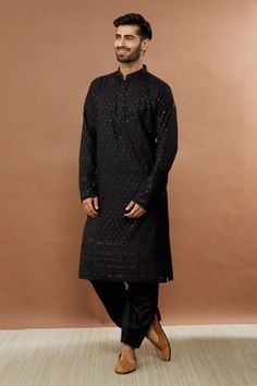 Shop for Aham-Vayam Black Cotton Prashansa Floral Embroidered Kurta Set for Men Online at Aza Fashions Shalwar Kameez For Men, Black Kurta, Kurta Set For Men, Types Of Work, Shalwar Kameez, Kurta Set, Aza Fashion, Fabric Cotton, Sleeve Type