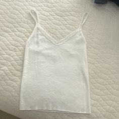 Never Worn, One Size Cotton V-neck Camisole For Brunch, Spring Cami Top For Loungewear, Fairy Tank, Belle Bow, Tops Brandy Melville, Brandy Melville Tank Top, Brandy Melville Top, Brandy Melville Tank, Pink Polka Dot Dress