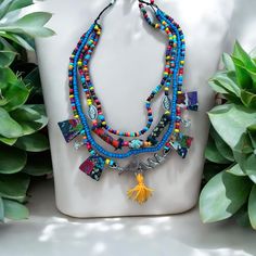 Made from authentic fabric pieces and beads. It has bird metal piece details. All products consist of handmade objects. For longer use, keep it in a closed environment. Keep away from water, perfume and chemicals. Water Perfume, Fabric Jewelry, Chemicals, Favorite Jewelry, Womens Necklaces, All Products, Beaded Necklace, Accessory Gift, Jewelry Necklaces