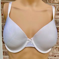 White 34dd Padded Bra Adjustable Straps White Bow In Center Of Bust Underwire Padded-Adds 1/2 Cup -1 Cup Size 34dd By Auden Never Worn No Known Flaws Great Like New Condition Smoke Free Home Ships In 2-7 Days-Please Read Shop Policies Before Purchasing/Rating #34dd #Bra #Lingerie #Auden #White Lingerie Bra Casual Basics Solid Color Fitted Full Cup Bra, Elegant Fitted Bra With Soft Touch, Elegant Fitted Soft Touch Bra, Fitted Full Coverage Bra For Daywear, White Underwire Bra With Moderate Coverage, Full Coverage Bra For Daywear, Stretch Underwire Bra, Elegant Full Coverage Bra For Daywear, Fitted Bra With Medium Bust Support For Daywear