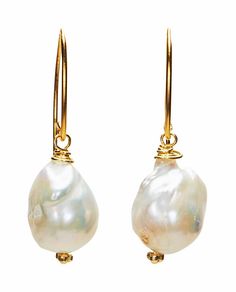 "Pearls are always appropriate," stated Jackie Kennedy Onassis. Enter: Coronado Earrings made with Freshwater Pearl and gold vermeil. Artisan Andrea Montgomery is from Houston, Texas and hand crafts all her jewelry from materials that last a lifetime.  Click to buy! #SupportSmallBusiness #emergingbrands #SheSpark #giftguide Teardrop Baroque Pearl Earrings For Everyday, Everyday Teardrop Baroque Pearl Earrings, Chic Everyday Pearl Drop Earrings, Elegant Baroque Pearl Earrings For Everyday, Chic Everyday Earrings With Pearl Charm, Chic Teardrop Pearl Earrings For Everyday, Chic Everyday Pearl Earrings With Pearl Charm, Chic Everyday Teardrop Pearl Earrings, Chic Everyday Pearl Earrings With Charm