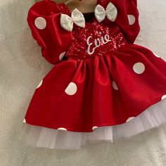 The buckle is sent as a gift along with the dress. When ordering, please specify your baby's name, waist, chest and shoulder-knee measurements. ️Made from soft cotton lining. It has a zipper on the back, easy and convenient to use. 💕 ️Handmade dresses specially sewn for your baby. 👉🏻 You can leave a message for more questions. A very dense layer of tulle is used, it is quite fluffy, 💕 Personalized color options are available, you can have it personalized.                ✈️ Fast delivery from Minnie Mouse Outfit, Photo Shoot Dress, Headband Costume, Mouse Outfit, Minnie Mouse Outfits, Outfit Photo, Photoshoot Dress, Handmade Dresses, Inspired Dress