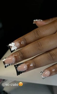 Black And White Cute Nails, Cute Duck Nails Black, Birthday Short Acrylic Nails, Short Acrylic Nails 2024, Acrylic Nails Duck Shape, Rod Wave Nail Ideas, White And Black French Nails, Birthday Nails Black And White, Black And White Duck Nails