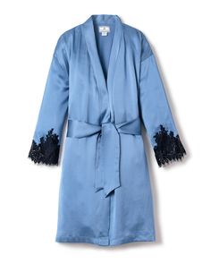 Head to sleep in simple sophistication. This versatile, serene blue Robe is fabricated in 100% Mulberry Silk, offering a cozy feel that gets softer over time.This 22mm mulberry silk has the longest, strongest fibers of any silk. That means smoothness, durability, and a beautiful sheen. The machine-washable silk is inherently breathable, temperature-regulating, and hypoallergenic. In our exquisite sleepwear, you will be tucked in love and off to dreamland.