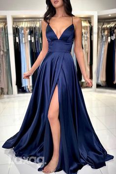 Train Prom Dresses, Dresses With Split, Best Formal Dresses, Princess Evening Dress, Sweep Train Prom Dress, Formal Prom Dresses Long, Classy Prom Dresses, Prom Dresses With Pockets, Stunning Prom Dresses