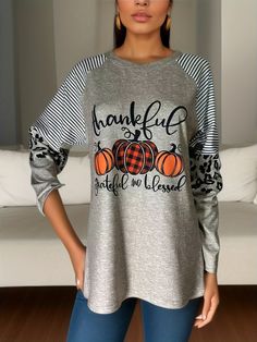 Patchwork Halloween Print Long Sleeve Sweatshirt is a festive and fun choice for the spooky season, featuring a playful mix of Halloween-themed prints in a stylish patchwork design. With its long sleeves and cozy fabric, it offers both comfort and warmth, making it perfect for casual wear or Halloween celebrations. This sweatshirt combines seasonal charm with a trendy look, making it a must-have for Halloween enthusiasts. Beach Dresses Casual, Cozy Fabric, Halloween Celebration, Wedding Dresses Plus Size, Long Sleeve Sweatshirt, Halloween Prints, Patchwork Designs, Plus Size Swimwear, Prom Party Dresses