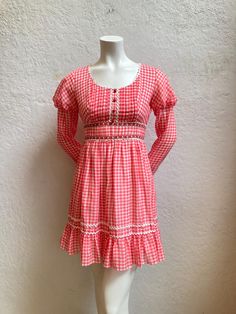 1970’s "California Charmer" Red Gingham Cotton Blend Mini Dress / Women's Size: XS - Small by MTvintageclothing on Etsy 1970's Dresses, 1970s California, Juliet Sleeve, 70s Prairie Dress, 1970s Fashion Women, Prairie Dresses, Vintage Gingham, 1990s Dress, Billings Mt