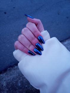 unghie specchiate blu Nail Ideas, Nails