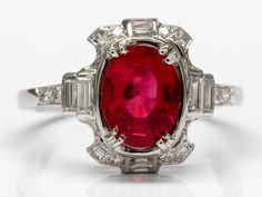 Brilliant Antique Ruby and Diamond Ring Cartier Art Deco, Diamond Vintage Ring, Bijoux Art Deco, Bijoux Art Nouveau, Vintage Cocktail Ring, Ring Settings, Platinum Diamond Rings, Deco Engagement Ring, Ruby Jewelry