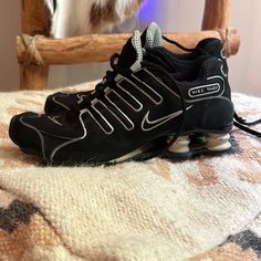 One But Good Condition 8 Nike Shox, Vintage Nike, Black Nikes, Nike Shoes, Nike Women, Athletic Shoes, Women Shoes, Nike, Women Shopping