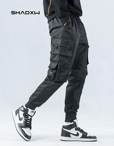 Techwear Jeans Womens Techwear, Techwear Ninja, Mens Techwear, Techwear Hoodie, Hip Hop Cargo Pants, Techwear Cyberpunk, Cargo Pants Streetwear, Techwear Pants, Techwear Outfits