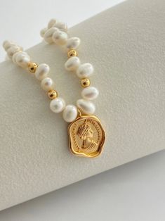 Queen Portrait Pendant Necklace / Gold Coin Necklace / - Etsy Baroque Pearl Gold Jewelry, Gold Baroque Pearl Necklaces, Gold Baroque Pearl Charm Necklace, Gold Baroque Pearl Necklace With Pearl Charm, Gold Baroque Necklace With Pearl Charm, Gold Baroque Jewelry With Pearl Charm, Gold Baroque Pearl Necklace, Classic Gold Necklace With Baroque Pearls, Gold Baroque Pearl Necklace As A Gift