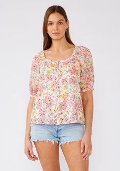 [Color: Natural/Peach Blossom] A front facing image of a brunette model wearing a pink floral cotton summer blouse. With short puff sleeves Womens Boho Tops, Sweet Floral, Peach Blossoms, Summer Blouses, Puff Sleeve Blouse, Puff Sleeve Top, Boho Women, Boho Tops, New Tops