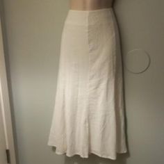 This Is A Nice Long Flowing Skirt, It Is New With Tags, But It Does Have Two Little Op's. In The Back (See Photo) There Is A Tiny Black Dot About The Size Of A Pin Head , I Don't Know What It Is And It Has No Belt, It Has Two Belt Loops That Can Be Removed. It Zips Up The Back And It's A Size 14 From Hip To Hem 31in Long. 17in At The Waist . Garmin Is Measured On One Side Lying Flat. Comes From A Smoke Free Home. Thank You For Peeking In. Long Flowing Skirts, American Eagle Skirt, Sheer Maxi Skirt, Floral Wrap Skirt, Pin Head, Tie Dye Maxi Skirt, Blue Maxi Skirt, Skirts White, Silk Maxi Skirt