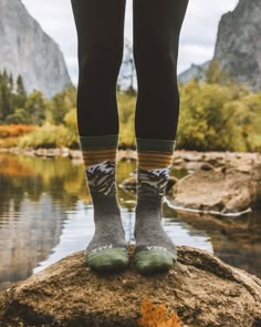 Fun & function have never felt so good. Meet your guaranteed new favorite graphic socks, featuring Peruvian patterns made to brighten up every day you wear them. They’re also naturally odor-proof. Seriously, we dare you to try and make them smell. Granola Socks, Sock Product Photography, Mountain Style Fashion, Hiking Gear For Women, Nature Clothes, Camping Socks, Hiking Socks Womens, Outdoorsy Women, Socks Photography