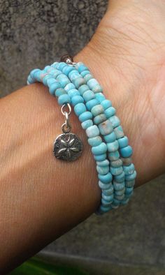 Holly does some of the most beautiful work I've ever seen! Blue Beaded Bracelets, Memorial Bracelet, Crochet Bracelet, Homemade Jewelry, Beaded Bracelets Diy