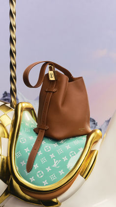 Escape to a magical wonderland with the holiday gift edit's joyous selection of handbags, shoes, and jewelry creations for Women. Louis Vuitton Hobo Bag, Contemporary Aesthetic, Jewelry Creation, The Holiday, Louis Vuitton, Japan, For Women, Handbags