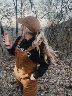 Carhart Overalls Women, Carhartt Hat Women Outfits, Tan Carhartt Overalls Outfit, Carhartt Bibs Outfit Women, Brown Carhartt Overalls Outfit, Farm Attire Women, Cathartic Overalls Outfit, Women Carhartt Outfits, Carhartt Hat Women