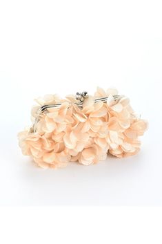 This Pretty Petal Purse will be the perfect, delicate addition to any special event. Featuring a timeless clutch shape, the subtle flower petal detail adds an elegant touch, creating an exquisite, exclusive look. Elegant Cream Clutch For Party, Beige Feminine Evening Bag, Feminine Beige Evening Bag, Feminine Beige Evening Bag For Formal Occasions, Elegant Flower-shaped Evening Bag, Feminine Beige Clutch For Evening, Elegant Clutch For Wedding, Chic Flower-shaped Evening Bag For Formal Occasions, Elegant Flower-shaped Evening Bag For Events