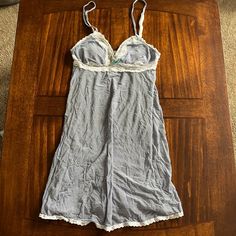 Never Worn! Perfect For Those Hot Summer Nights! Spring Lounging Sleepwear With Built-in Bra, Spring Sleepwear With Built-in Bra For Lounging, Fitted Sleepwear With Built-in Bra For Lounging, Cotton Sleepwear With Built-in Bra, Summer Nightgown With Lace Trim For Lounging, Fitted Casual Sleepwear With Lace Trim, Fitted Summer Nightgown For Lounging, Fitted Sleepwear With Built-in Bra For Bedtime, Cotton Sleepwear With Built-in Bra For Loungewear