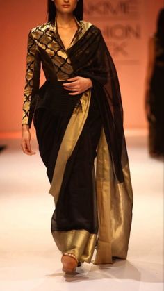 Bridals Pakistani, Tradional Wear, Indian Silhouette, Blouses Saree, Gorgeous Lehenga, Kurti Ideas, Rahul Mishra, Sarees Cotton