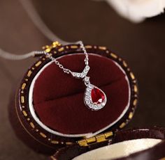 18K Diamond Oval Ruby Pendant: A symbol of vitality and elegance. DETAILS Guaranteed to use real gold. Jewelry will have AU750/18K stamp. You can wear it while swimming or taking a shower. Our jewelry supports any professional laboratory retest. => Gemstone - Natural Red Ruby (0.35ct), Diamond (side stones) => Metal - 18K Gold => 18K Gold Chain included PACKAGING * Each order comes carefully packaged & wrapped  SHIPPING & PROCESSING TIME * FREE SHIPPING WORLDWIDE (7-10 business days to major cou Princess Diana Style, Diana Style, Ruby Diamond Pendant, Real Gold Necklace, 18k Gold Chain, Ruby Pendant, Ruby Necklace, Ruby Diamond, Red Ruby