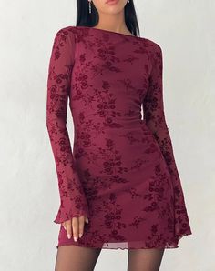 Botanical Flower Maroon Mini Dress | Sevila – motelrocks-com-us Casual Christmas Dress, Red Dress Fall Outfit, Long Sleeve Wedding Guest Dress Winter, Mini Dress Winter Outfit, Fall Wedding Outfit Guest, Red Winter Outfits, Maroon Dress Outfit, Maroon Outfits, Winter Wedding Guest Outfits