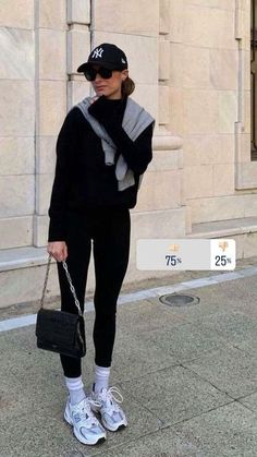 Sporty Chic Outfits, Outfit Gym, Black Leggings Outfit, Style Inspiration Winter, Athleisure Fashion