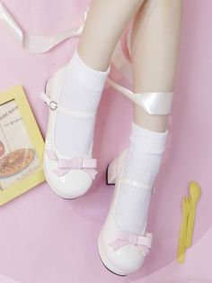 Pink Kawaii Heels, Cute Low Heel White Heels, Cute White Low Heel Heels, Cute White Heels With Round Toe, Pink Mary Jane Shoes, Coquette Heels, White Mary Janes, Dolly Doll, Kawaii Shoes