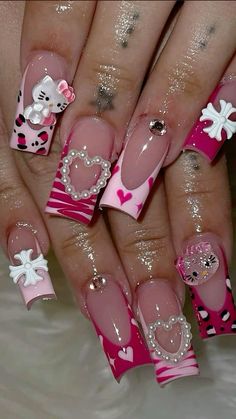 Hello kitty nails cute kawaii y2k Cute 2000s Nails, Basic Aesthetic Nails, Bling Hello Kitty Nails, Nail Inspiration Y2k, Medium Hello Kitty Nails, Acrylic Y2k Nails, Hello Kitty Themed Nails, 2007 Nails, Hello Kitty Acrylic Nail Designs