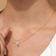 14K Rose Gold , 2 Carat Lab Grown Solitaire 3 Prong Round Diamond Earring, Diamond color- F-G, Diamond Clarity- VS1-VS2, Pendant Necklace Type - 3 Prong Round Solitaire Diamond Pendant Necklace, Chain Type -Gold Chain, Primary Stone Shape - round-brilliant-shape , Authenticated with a 14K Stamp Rose Gold Vvs Clarity Diamond Necklace, 14k Rose Gold Necklace With Prong Setting, Rose Gold Diamond Solitaire Necklace For Wedding, Delicate Rose Gold Solitaire Necklace, Minimalist 14k Rose Gold Jewelry With Brilliant Cut, Rose Gold Brilliant Cut Solitaire Necklace For Wedding, 14k Rose Gold Necklace With Single Diamond, Round Rose Gold Diamond Necklace In Fine Jewelry Style, Rose Gold 14k Gold Necklace With Single Diamond