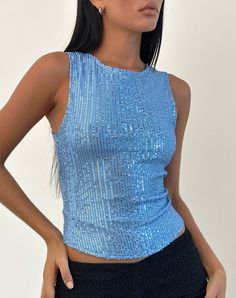 Hala Top in Drape Mini Sequin Light Blue Blue Going Out Top, Blue Festival Outfit, Laneway Festival, Sequins Top Outfit, Boat Neck Design, Jersey Pink, Top Azul, Blue Drapes, Festival Inspo