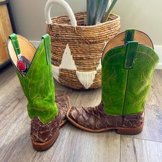 Men’s Anderson Bean Boot Big Bass Piararucu Vamp, Green Bison Top Size And Width: 11d Very Good, Used Condition Original Price: $630 Anderson Bean Boots, Western Cowboy Boots, Shoes Men, Western Boots, Bass, Men's Shoes, Cowboy, Man Shop, Boots