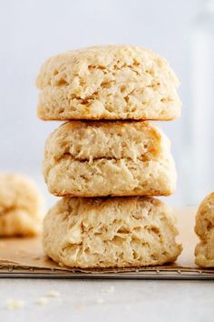 Flaky, Fluffy Southern Buttermilk Biscuits Recipe -- A step-by-step recipe for baking flaky, fluffy biscuits from scratch; you'll never guess my secret-yet-simple technique for foolproof biscuits! Get the best breakfast ideas, brunch recipes and biscuit recipe ideas at girlversusdough.com Foolproof Biscuits, Southern Buttermilk Biscuits, Biscuits From Scratch, Buttermilk Biscuits Recipe, Dutch Oven Bread, Fluffy Biscuits, Flaky Biscuits, Knead Bread, Buttery Biscuits