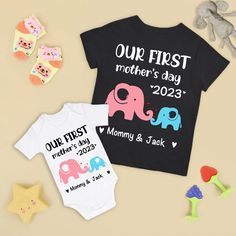 ♡ Personalized with Baby & Mommy's Name - Perfect to celebrate your first Mother's Day 💖Great New Mom Gift - The set includes a matching shirt for both the mom and the baby, featuring a cute Mama and Baby animals/ patterns design, which is an adorable way to celebrate motherhood. It is a perfect gift set for new moms celebrating their first Mother's day with their little ones. 💖High-quality Material - The Mom shirt is made of high-quality, soft cotton material that is comfortable to wear and h Cute Mother's Day Onesie With Short Sleeves, Mother's Day Cute Short Sleeve Onesie, Cute Short Sleeve Onesie For Mother's Day, Family Matching Graphic Print Onesie For Birthday, Family Matching Graphic Print Onesie For Birthdays, Family Matching Short Sleeve Onesie For First Birthday, White Short Sleeve Onesie For Mother's Day, Personalized Birthday Onesie For Mother's Day, Family Matching Short Sleeve Onesie For Mother's Day