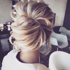 This too!!!! Makeup Pengantin, Elegant Wedding Hair, Best Wedding Hairstyles, Hair Done, Wedding Hair Inspiration, Wedding Hairstyles Updo, French Twist, Wedding Updo, Wedding Hairstyles For Long Hair