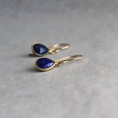 "Petite lapis lazuli natural drops in a gold plated bezel.  An intense burst of blue in a delicate earring with gold contrast .5\" lapis charm 1\" total length of earring Would go beautifully with this necklace https://www.etsy.com/listing/1197829876/deep-blue-lapis-and-gold-necklace?click_key=d792b6fccce08043de7586bf29520c2972b606b1%3A1197829876&click_sum=8bf6a55a&ref=shop_home_active_4&frs=1" Delicate Earring, Petite Earrings, Lapis Earrings, Moss Aquamarine, Lapis Lazuli Earrings, Blue Lapis, Gorgeous Bracelet, Delicate Earrings, March Birth Stone