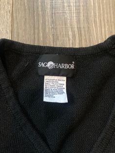 Size Women's Large MEASUREMENTS Bust: 40 inches Length: 21.5 inches Vintage Sag Harbor vest Black Long Sleeve 90s Sweater, 90s Black Sweater For Fall, 90s Style Black Sweater For Fall, 90s Style Black Winter Sweater, Vintage Black V-neck Sweater, Black V-neck Vintage Sweater, 90s Style Black Fitted Outerwear, Periwinkle Sweater, Chicago Bulls Basketball