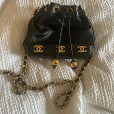 Excellent Condition, Rare, Lambskin Leather With 24k Plated Gold. Chanel Bucket Bag, Vintage Chanel Bag, Bags Vintage, Chanel Bags, Vintage Chanel, Lambskin Leather, Chanel Bag, Bucket Bag, Chanel