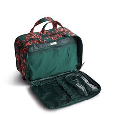 Ultimate Travel Case Portable Rectangular Travel Organizers, Foldable Rectangular Cosmetic Bag For Travel, Foldable Rectangular Travel Cosmetic Bag, Portable Rectangular Travel Organizer Case, Functional Green Rectangular Cases, Functional Green Rectangular Case, Green Travel Accessories With Removable Pouch, Rectangular Travel Accessories With Removable Pouch For Overnight Trips, Travel Cosmetic Bag With Case Included