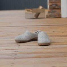 These beige felt wool shoes are made from 100% natural wool. Boiled wool clogs are felted using only water and natural olive oil soap. Rubber soles are are stitched and glued to the clogs by professional shoemaker.  Felted wool shoes are very warm, soles makes them suitable for outside wearing. 100% wool felt is breathable, provides natural insulation, keeps your feet warm and cozy.  Choose you size according to our sizing chart in picture 5. Subscribe to our Woolenclogs mailing list for a disco Wool Slippers With Rubber Sole And Round Toe, Comfortable Wool Closed Toe Clogs, Wool Clogs With Rubber Sole And Round Toe, Felt Clogs With Rubber Sole And Round Toe, Wool Clogs With Cushioned Footbed And Round Toe, Winter Felt Slip-on Clogs, Wool Clogs With Round Toe For Winter, Winter Wool Clogs With Round Toe, Comfortable Felt Clogs With Round Toe