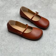 Comfortable Brown Slip-on Flats, Low-top Leather Flats With Leather Footbed, Brown Leather Shoes For Spring, Brown Flat Bottom Leather Shoes, Casual Flat Faux Leather Slip-ons, Brown Leather Shoes With Flat Bottom, Brown Leather Shoes With Stitched Sole, Comfortable Brown Flats With Flat Bottom, Brown Flat Bottom Loafers