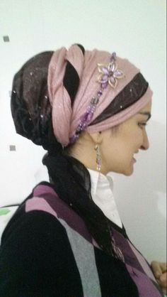 Pink and black fancy shmancy African Head Wraps Tutorial, Hair Veil, Religious Fashion, Head Scarfs, Hair Covering