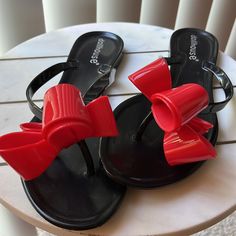 Dollhouse Brand Black Red Bow Jelly Flat Nwt Sz 8 Comes With Box! Red Jelly Sandals For Spring Party, Cute Red Sandals For The Beach, Red Open Toe Jelly Sandals For Party, Cute Red Beach Sandals, Red Open Toe Jelly Sandals, Trendy Red Synthetic Jelly Sandals, Red Flat Jelly Sandals For Party, Red Flat Jelly Sandals For Beach, Red Synthetic Jelly Sandals For Beach