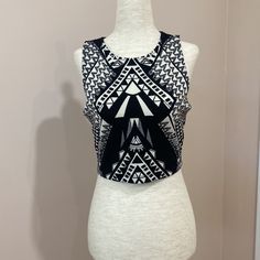 Aztec Printed Sleeveless Crop Top. Looks Super Cute With A Long Black Skirt. Stretchy Material. Brand New With Tags. Black And White Sleeveless Top For Summer, Summer Sleeveless Black And White Tops, Black And White Sleeveless Summer Tops, Sleeveless Black And White Tops For Summer, Fitted Black And White Sleeveless Top, Fitted Sleeveless Black And White Top, Long Black Skirt, Printed Crop Top, Floral Print Crop Top