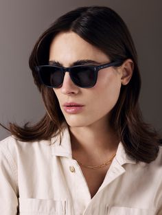 Designed with exceptional care, the Yosemite is our modern take on classic-shaped frames, with high-quality Japanese polarized and anti-reflective lenses that adapt well to any setting without hassle. Grey Lenses, Black Grey, Matte Black, Lenses, Black And Grey, Sunglasses, Grey, High Quality, Black