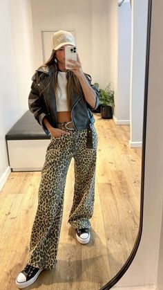 Leopard Cargo Pants Outfit, Car Event Outfit, Summer Going Out Outfit Night Casual, Lace Undershirt Outfit, Tiger Mist Outfits, Leopard Outfit Ideas