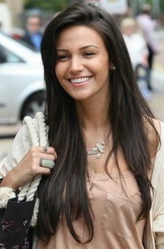 pretty hair Long Dark Hair, Long Hair Girl, Hair Photo, Dark Brown Hair, Great Hair, Brunettes, Hair Skin, Gorgeous Hair