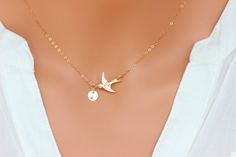 Bird Necklace in 14k gold fill / Sterling silver. Personalized bird necklace. This necklace express for love and friendship All metal components onto High Quality 14k gold fill or Sterling Silver ★This beautiful necklace consists of, -14 k gold fill 20.2x16.7mm Bird Link, -7mm 14k gold fill initial disc and -14k gold fill cable chain with end to end to Spring Claw. -Come up with beautiful ribbon gift box that enhance your present. MORE BIRD https://www.etsy.com/shop/rainbowearring?ref=hdr_shop_m Confirmation Necklace, Niece Gifts, Dance Necklace, Ribbon Gift, Daughter Jewelry, Love And Friendship, Bird Necklace, Silver Chain Style, Confirmation Gifts